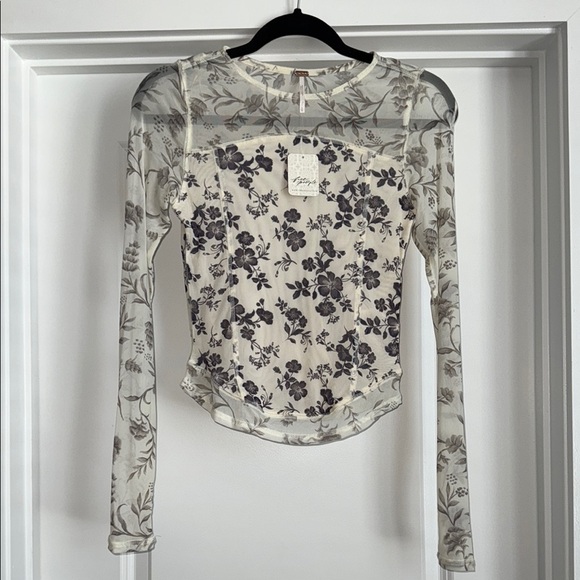 Free People Betty’s Garden Top | Neutral Combo | Size Small - Picture 3 of 9